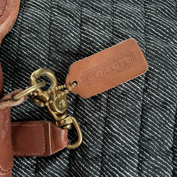 Vintage Coach Brown Leather Laptop Bag with Adjustable Strap - Picture 10 of 14